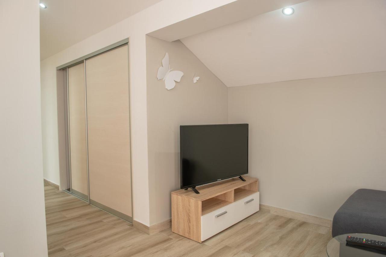 Apartman Eva 브르시 외부 사진