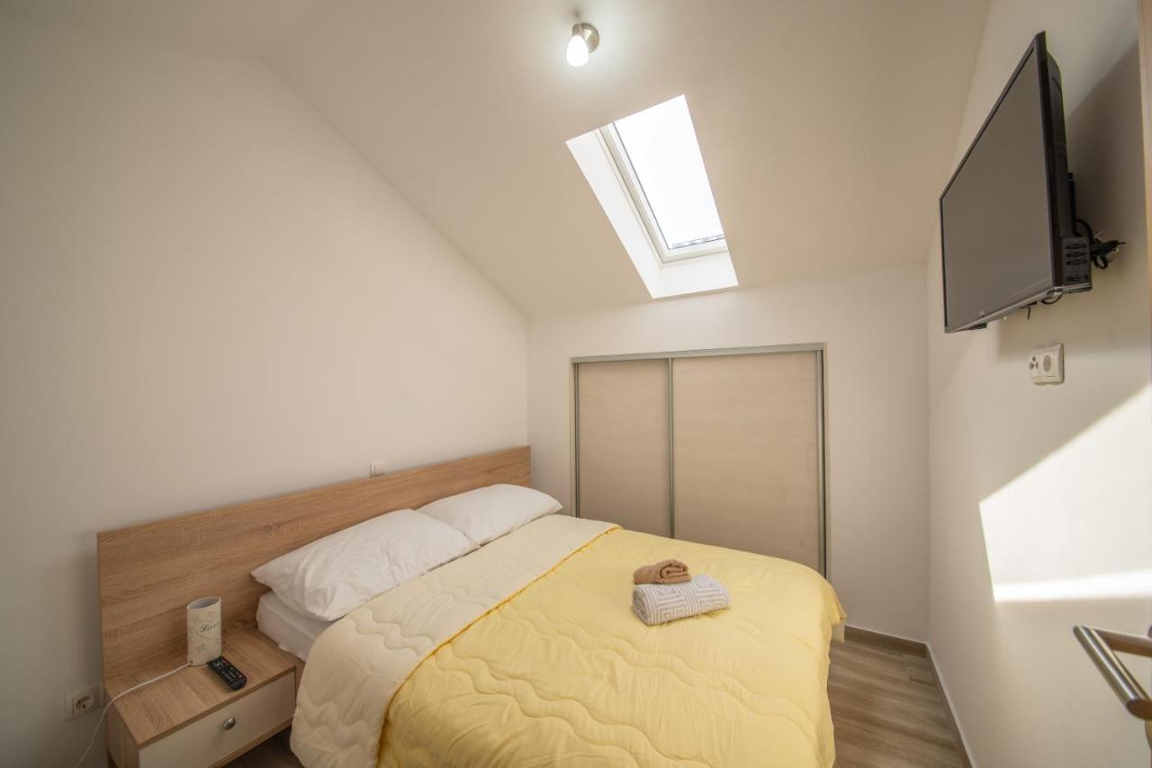 Apartman Eva 브르시 외부 사진