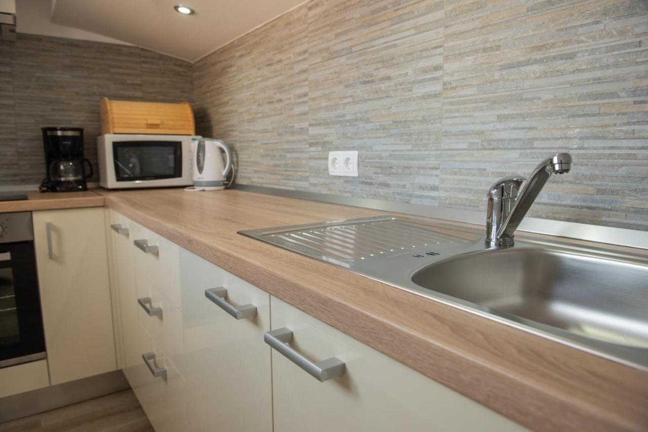 Apartman Eva 브르시 외부 사진