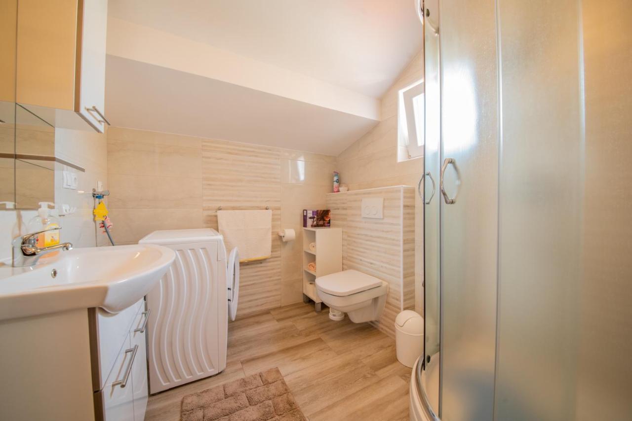 Apartman Eva 브르시 외부 사진